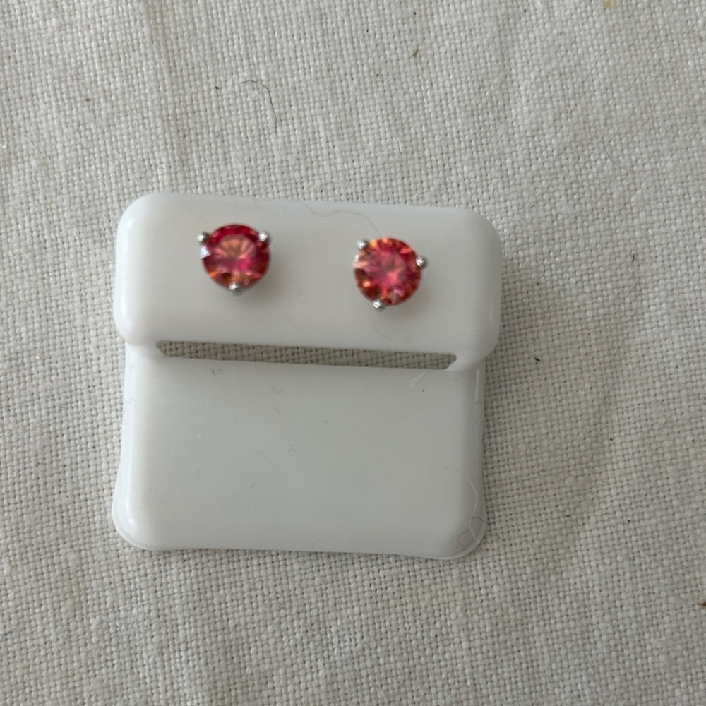 Sterling silver .925 Pink Moissanite Stud Earrings - Classic Women's Jewelry